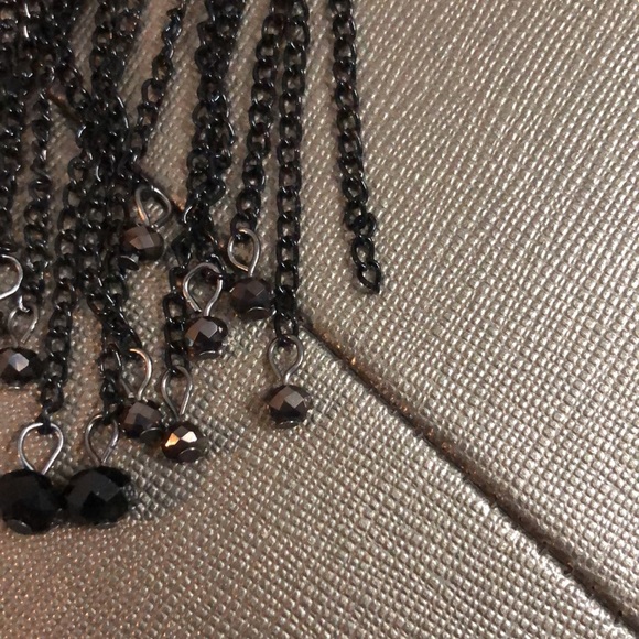 Express Earrings - Picture 3 of 4